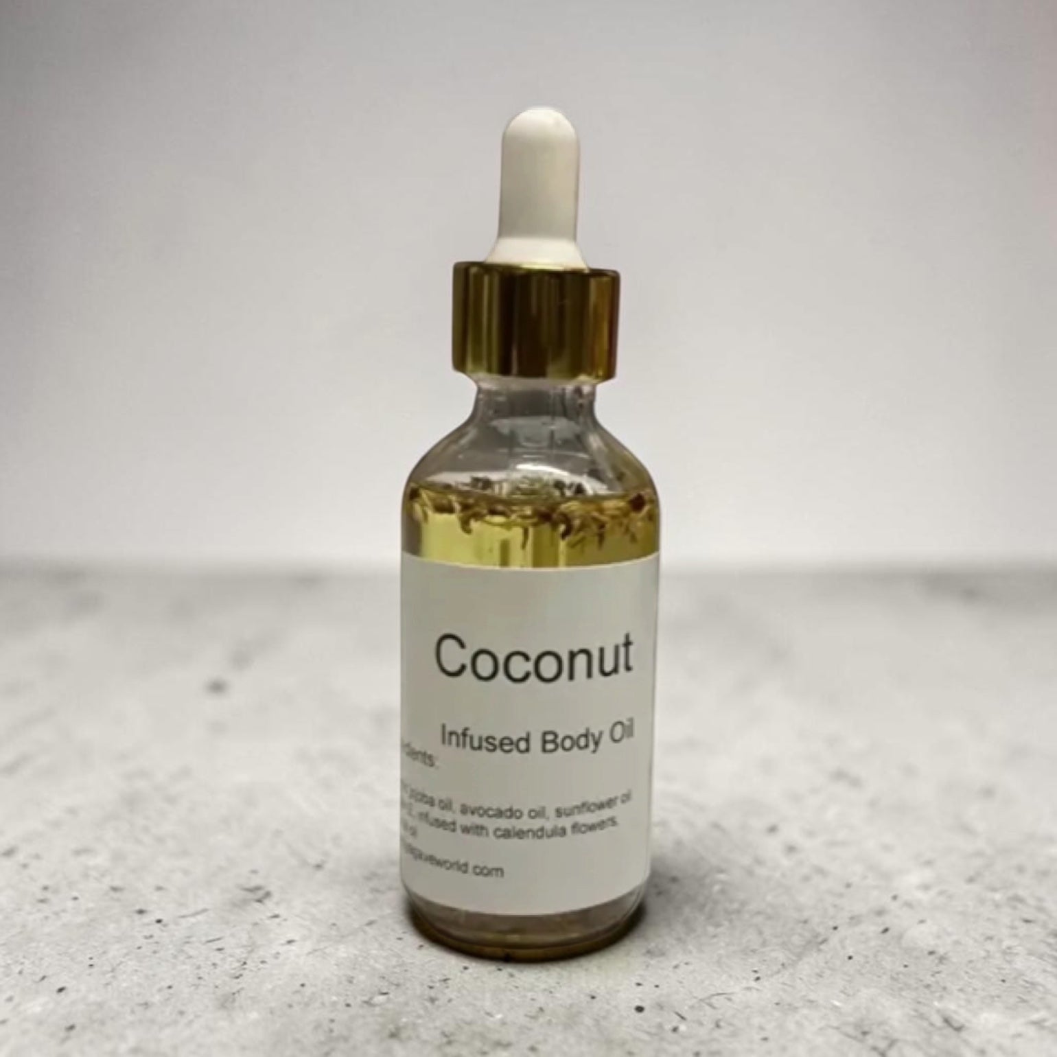 Coconut Body Oil/ Hydration/ Moisturizer